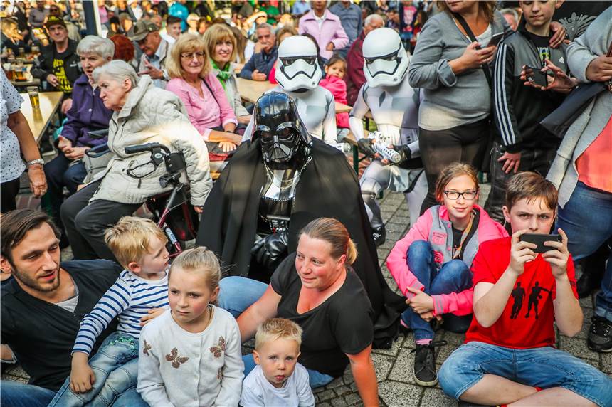 Großveranstaltungen bis Ende Oktober verboten: Endgültiges Aus fürs Dorffest Das beliebte Dorffest fällt in diesem Jahr der Corona-Krise zum Opfer.