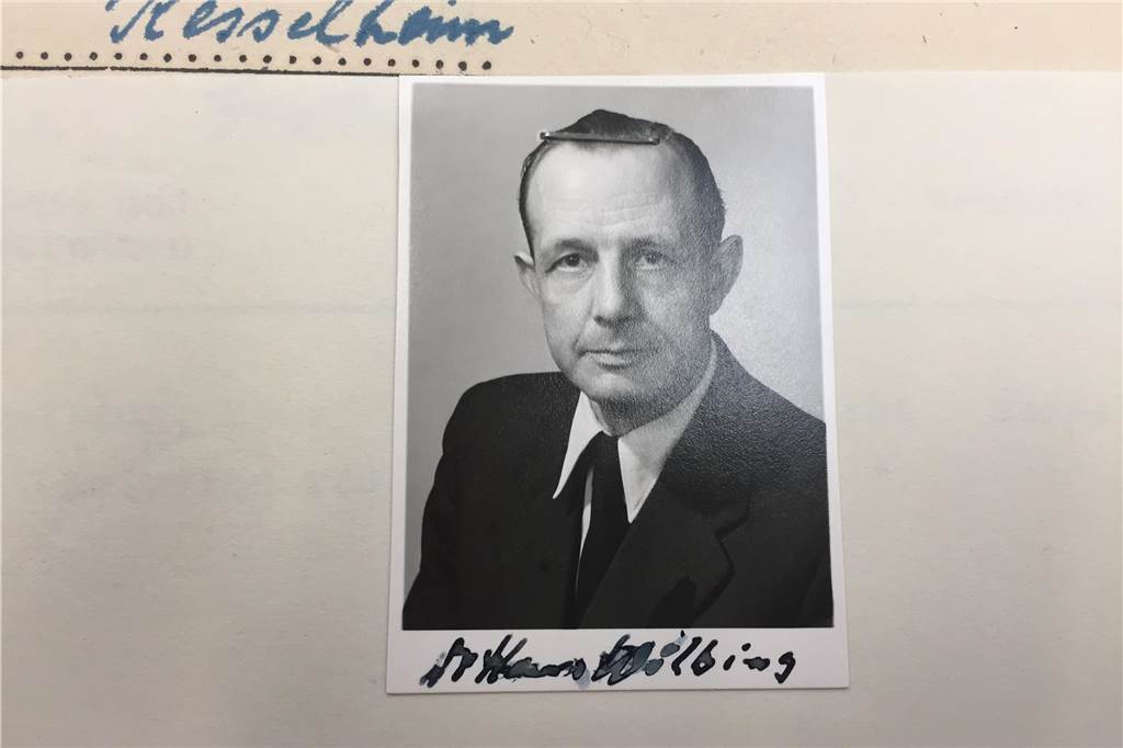 Das Bild aus der Personalakte von Hans Wölbing