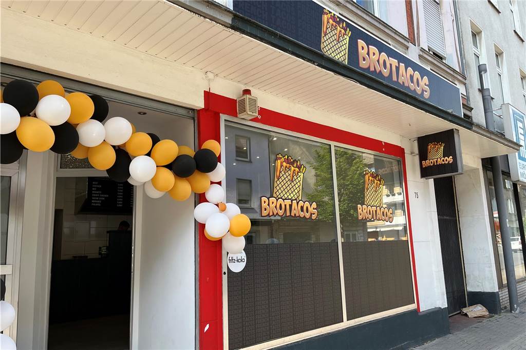 Tacoladen hat an der Lange Straße eröffnet Frontsicht auf das BroTacos in Castrop-Rauxel.