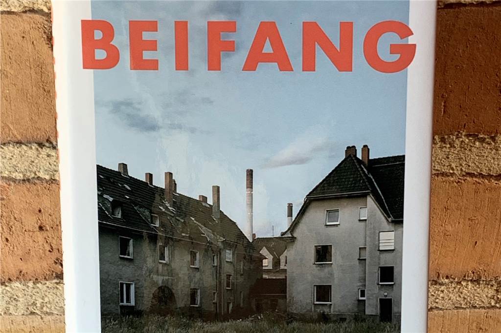 Lesung aus neuem Buch: Selmer Romanautor kehrt in seine Heimat zurück Das Buch „Beifang" enthält spannende Aspekte. Romanautor Martin Simons wird aus seinem Buch in Selm lesen.