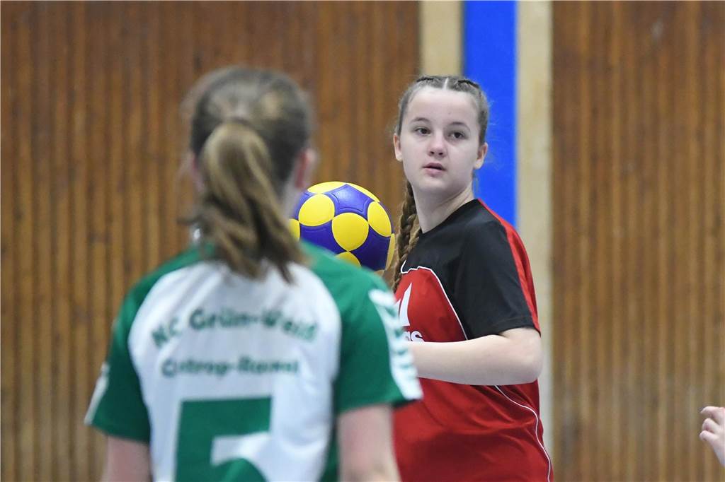 Das C-Jugend-Korfball-Team des HKC Albatros (4.) aus Henrichenburg überholte durch einen 6:5-Sieg im direkten Duell den KC Grün-Weiß (5.) aus Ickern.