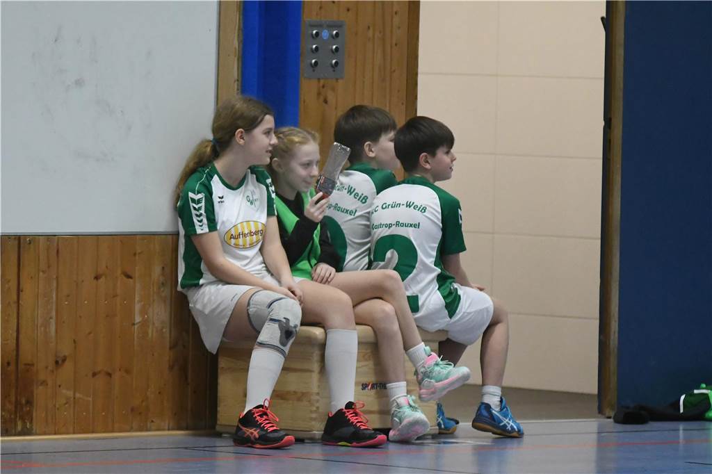 Das C-Jugend-Korfball-Team des HKC Albatros (4.) aus Henrichenburg überholte durch einen 6:5-Sieg im direkten Duell den KC Grün-Weiß (5.) aus Ickern.