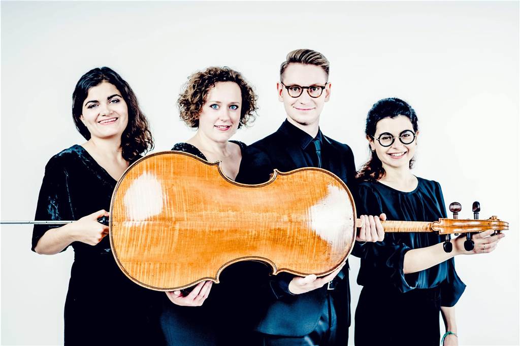Veranstaltungen am Wochenende: Frauentag, Konzerte und Kabarett Das "Chaos String Streichquartett", bestehend aus Susanne Schäffer, Eszter Kruchió, Sara Marzadori und Bas Jongen