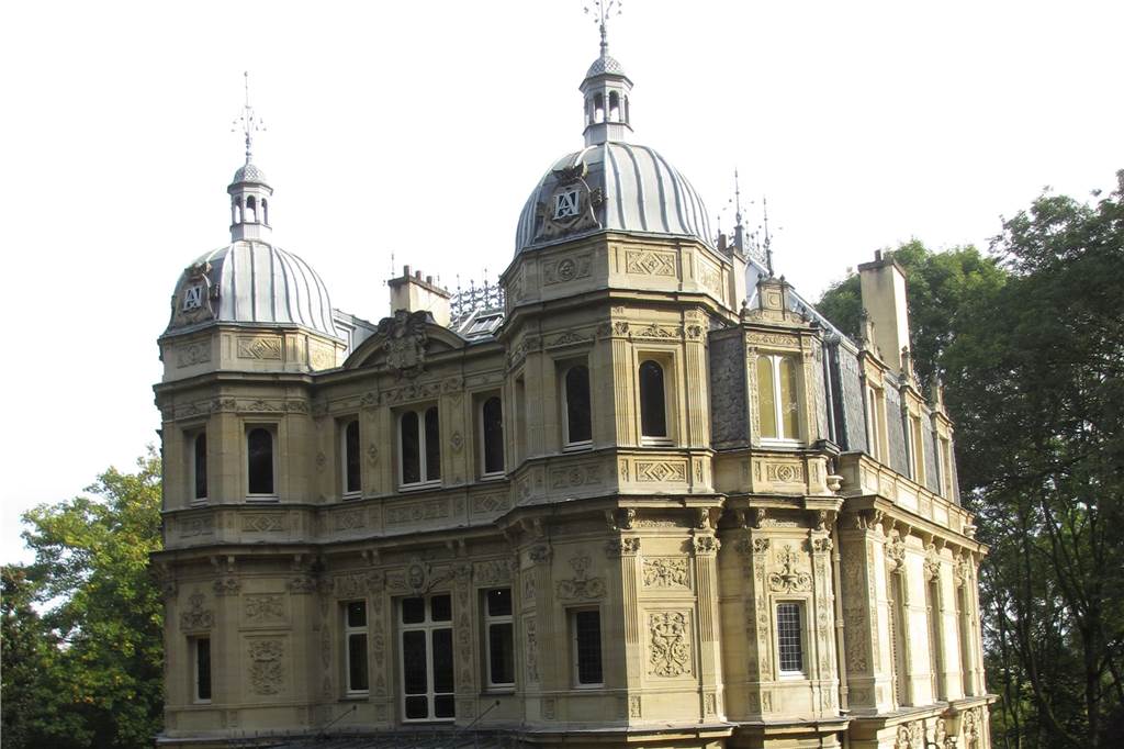 Fake News in der Romanfabrik: Neues Buch von Dirk Husemann aus Lünen Das Château Monte Christo.