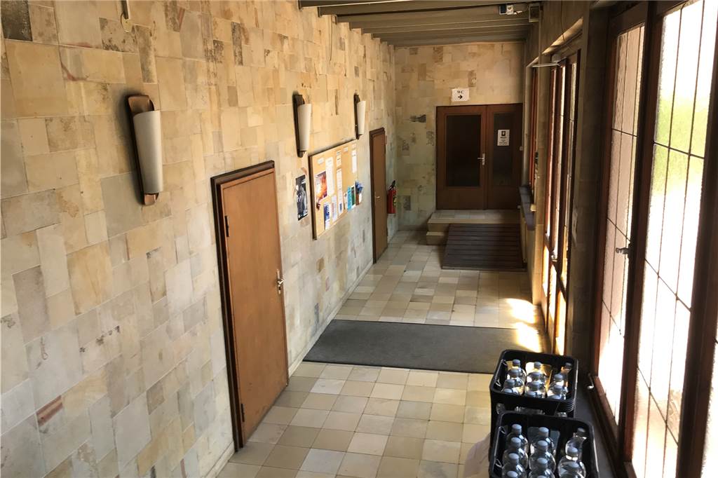 Evangelische Kirchengemeinden vereinigen sich zu einer - Eine alte Kirche wird aufgegeben Das Christophorusheim an der Wartburgstraße wird aufgegeben. Es gibt Sanierungsbedarf in Höhe von 1 Million Euro.