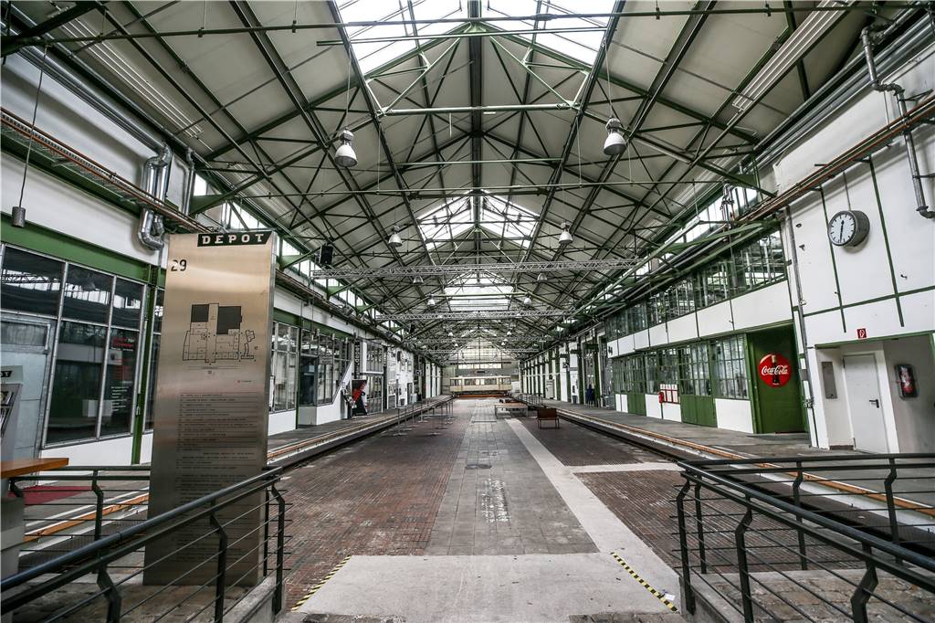 Wenn Kirchentag und Kultur sich küssen - 600 Veranstaltungen an 4 Tagen Das Depot an der Immermannstraße wird zur Kulturkirche.