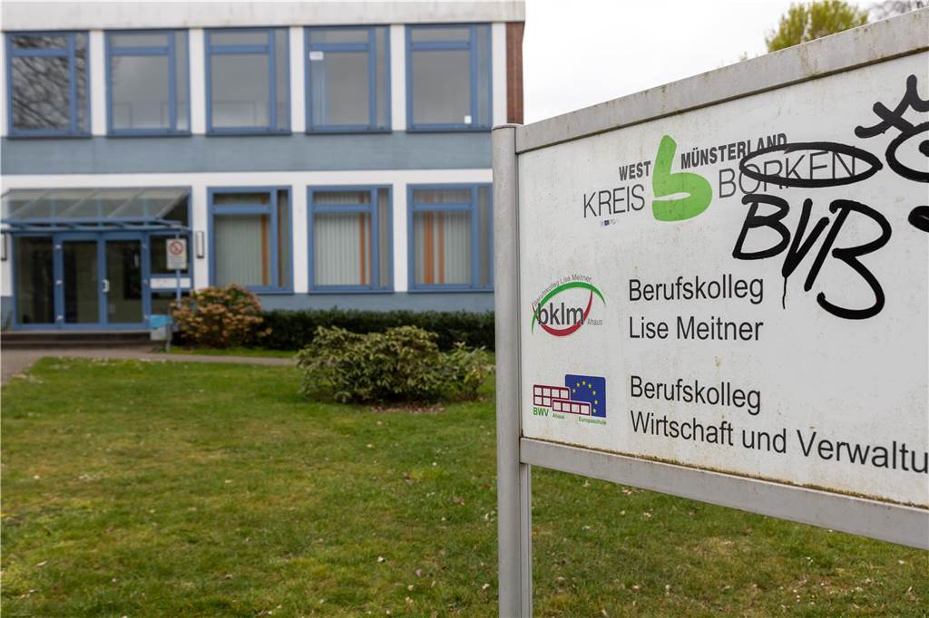 Das derzeitige Gebäude in Stadtlohn stammt aus dem Jahr 1960 und weist laut Kreisverwaltung „erheblichen Sanierungsbedarf“ auf. Zwar