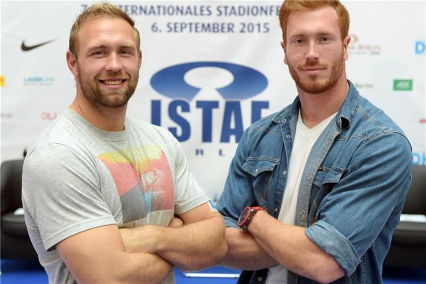 Diskus-Ass Christoph Harting sagt Start in Berlin ab Das Duell der Diskuswerfer Robert (l) und Christoph Harting in Berlin beim ISTAF Indoor ist geplatzt. Foto: Rainer Jensen