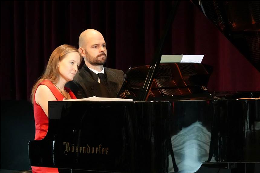 „Endlich Leben“: Duo imPuls überzeugt mit musikalischem Kontrastprogramm Das Duo imPuls beeindruckte das Publikum am Bösendorfer in der Rohrmeisterei.