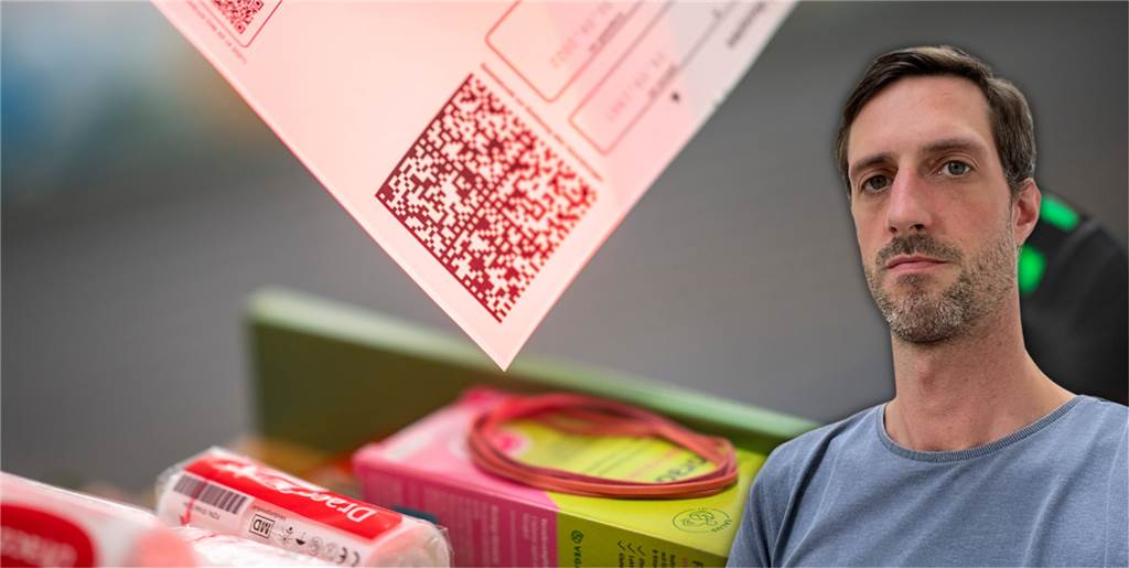 Das E-Rezept auf einem Blatt Papier? Das ist doch eine Farce! Das E-Rezept muss endlich auch wirklich elektronisch werden, fordert unser Autor Tim Schulze.