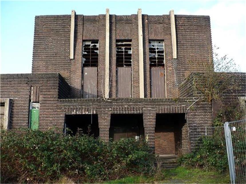 Wer rettet das Denkmal Kokerei Alma in Gelsenkirchen? Das einstige Verwaltungsgebäude der Kokerei Alma in Gelsenkirchen-Ückendorf ist total heruntergekommen. Der berühmte Architekt Fritz Schupp hatte es 1927 errichtet. Es steht unter Denkmalschutz und gehört dem Land NRW.