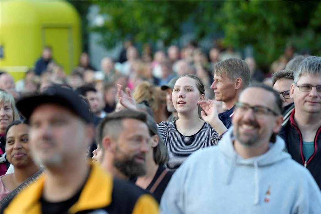 Das EM-Programm im Westfalenpark endete am Samstag (13.7.) unter anderem mit "Die Fantatischen Vier" und Alice Merton. Das Publikum hatte dabei viel Spaß.