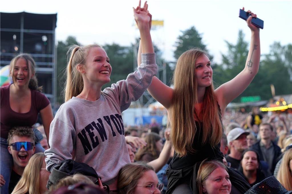 Das EM-Programm im Westfalenpark endete am Samstag (13.7.) unter anderem mit "Die Fantatischen Vier" und Alice Merton. Das Publikum hatte dabei viel Spaß.