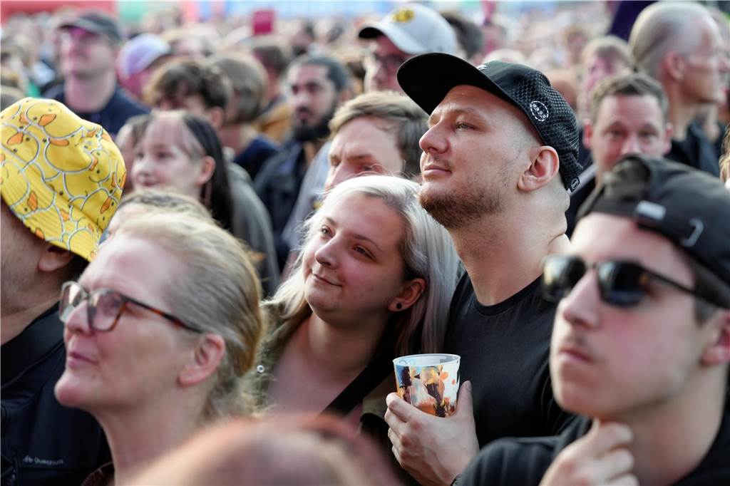 Das EM-Programm im Westfalenpark endete am Samstag (13.7.) unter anderem mit "Die Fantatischen Vier" und Alice Merton. Das Publikum hatte dabei viel Spaß.