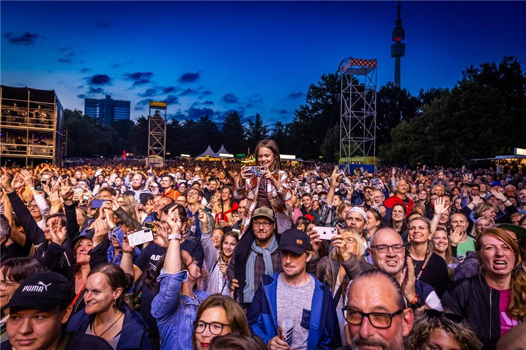 Das EM-Programm im Westfalenpark endete am Samstag (13.7.) unter anderem mit „Die Fantatischen Vier“ und Alice Merton. Das Publikum hatte dabei viel Spaß.