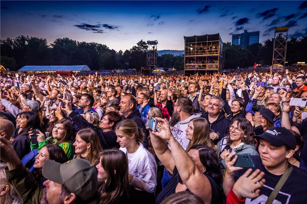 Das EM-Programm im Westfalenpark endete am Samstag (13.7.) unter anderem mit „Die Fantatischen Vier“ und Alice Merton. Das Publikum hatte dabei viel Spaß.
