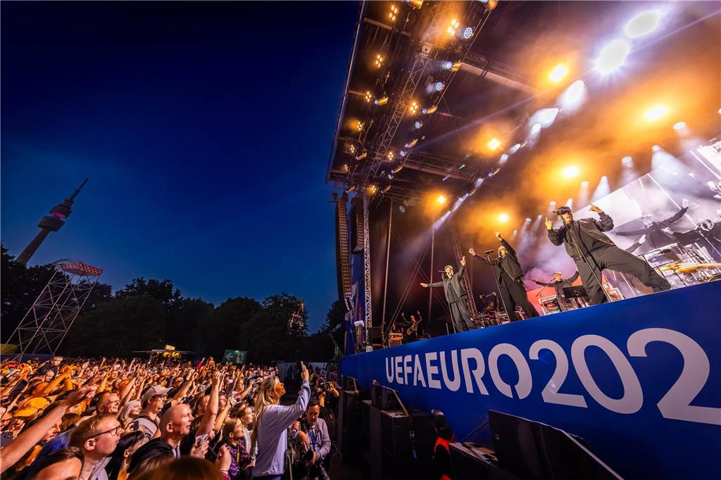 Das EM-Programm im Westfalenpark endete am Samstag (13.7.) unter anderem mit „Die Fantatischen Vier“ und Alice Merton. Das Publikum hatte dabei viel Spaß.