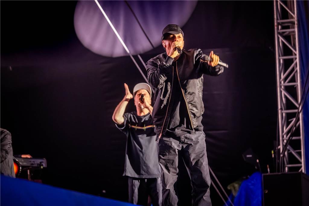 Das EM-Programm im Westfalenpark endete am Samstag (13.7.) unter anderem mit „Die Fantatischen Vier“ und Alice Merton. Das Publikum hatte dabei viel Spaß.