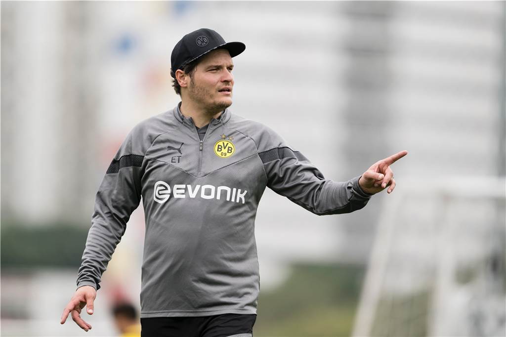 Das erste BVB-Training in Singapur.