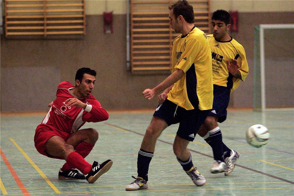 Das Finale 2006 war ein Krimi und endete mit einem 6:4 (4:4/2:4) nach Verlängerung für den SV Yeni Genclik gegen die Spvg Schwerin.