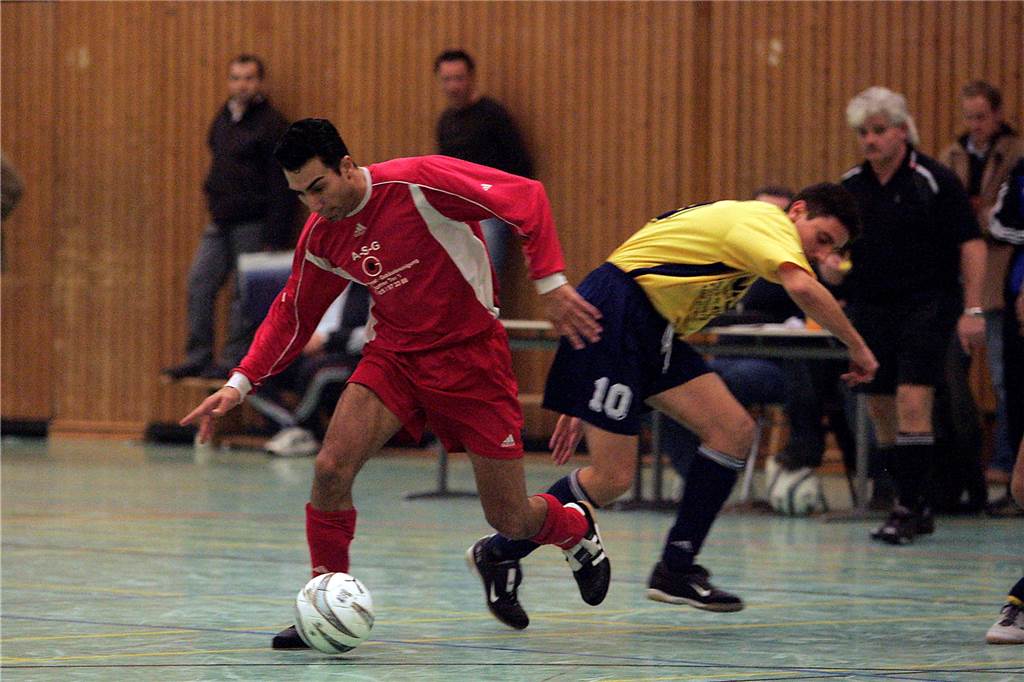 Das Finale 2006 war ein Krimi und endete mit einem 6:4 (4:4/2:4) nach Verlängerung für den SV Yeni Genclik gegen die Spvg Schwerin.