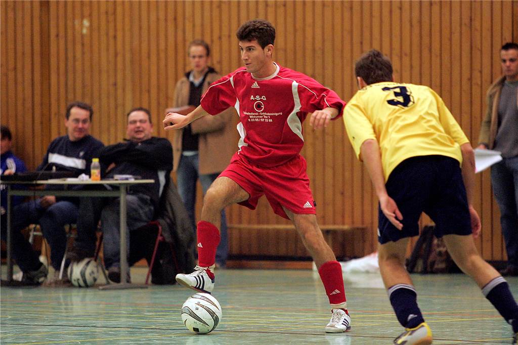Das Finale 2006 war ein Krimi und endete mit einem 6:4 (4:4/2:4) nach Verlängerung für den SV Yeni Genclik gegen die Spvg Schwerin.