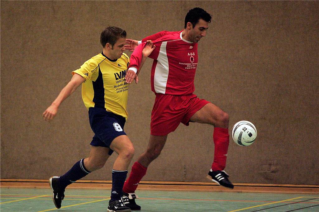 Das Finale 2006 war ein Krimi und endete mit einem 6:4 (4:4/2:4) nach Verlängerung für den SV Yeni Genclik gegen die Spvg Schwerin.