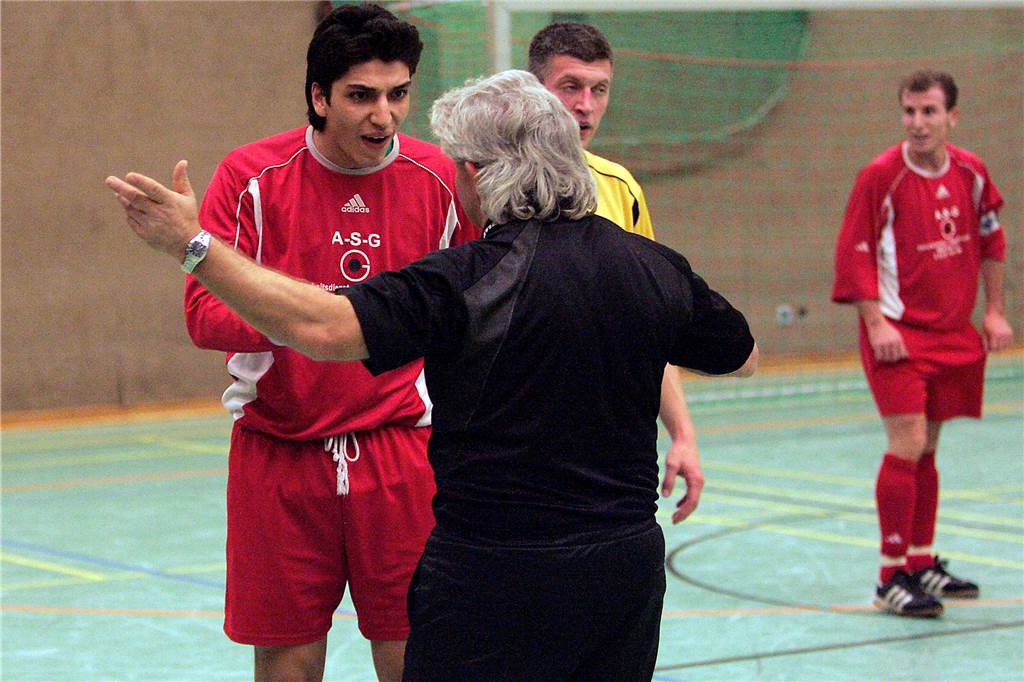 Das Finale 2006 war ein Krimi und endete mit einem 6:4 (4:4/2:4) nach Verlängerung für den SV Yeni Genclik gegen die Spvg Schwerin.