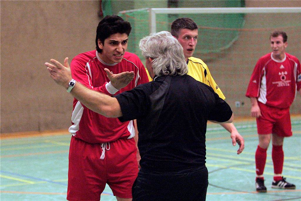 Das Finale 2006 war ein Krimi und endete mit einem 6:4 (4:4/2:4) nach Verlängerung für den SV Yeni Genclik gegen die Spvg Schwerin.