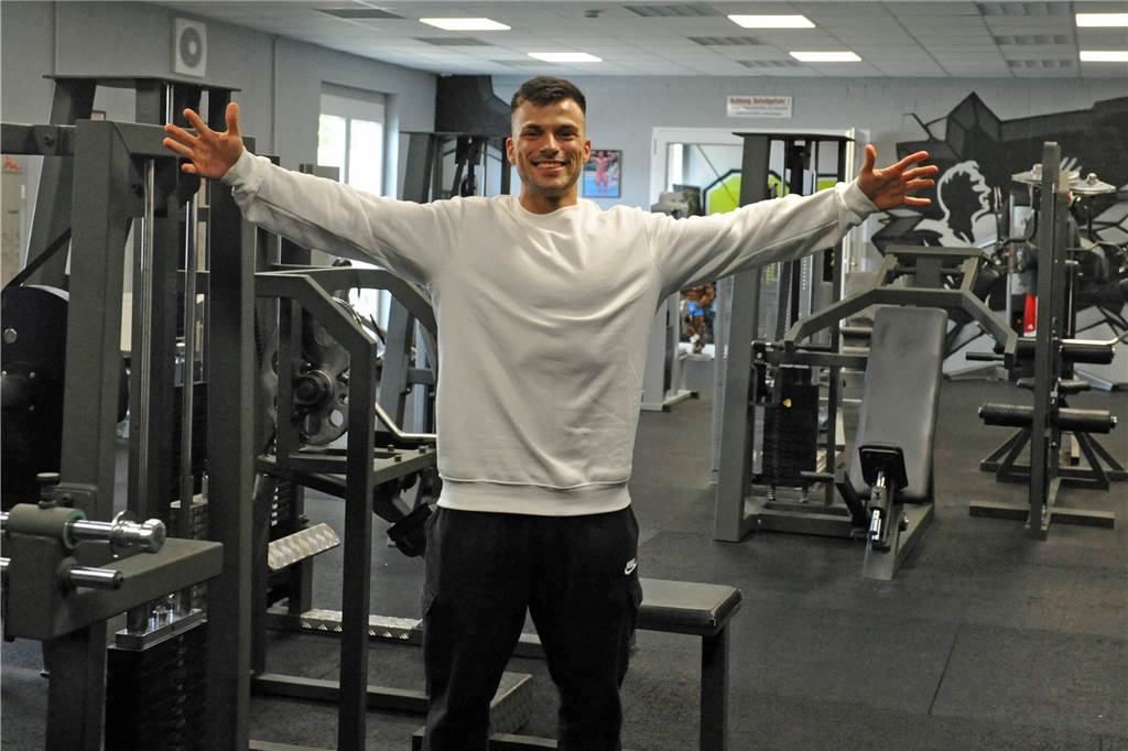 Das Fitnessstudio Shield in Ahaus ist sein zweites Zuhause: Hisam Örük trainiert hier nicht nur, sondern absolviert gerade seine Ausbildung. 