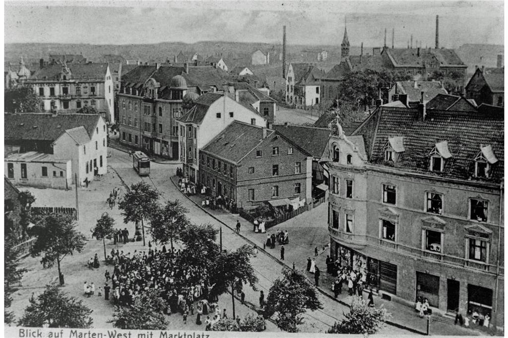 Marten: Eine Ohrfeige für die Familienfreundlichkeit, dickes Lob für die Verkehrsanbindung Das Foto zeigt den Martener Markt in den 1920er Jahren.