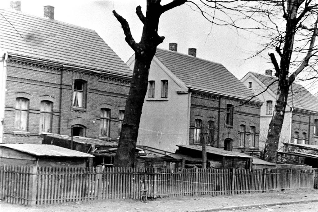 Das Foto zeigt die Zechensiedlung in der Ziethenstraße 1988.
