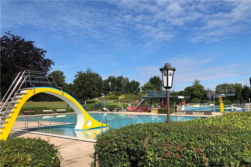 Freibad Sythen: Tagesgäste haben ab sofort wieder Zutritt Das Freibad in Sythen öffnet wieder für Tagesgäste.