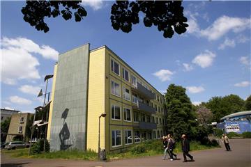 Das Fritz-Henßler-Haus am Schwanenwall.
