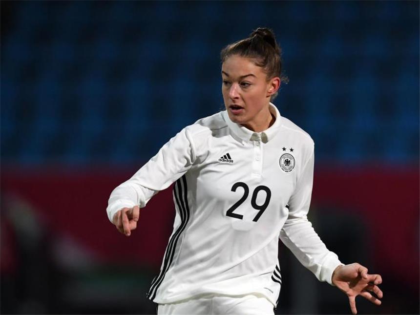 Rückschlag für Turbine Potsdam: Nur 1:1 gegen Bremen Das frühe 1:0 von Nationalspielerin Felicitas Rauch reichte Turbine Potsdam nicht zum Sieg gegen Bremen. Foto: Hendrik Schmidt