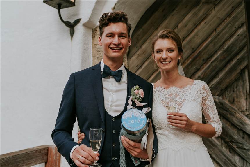 Herr Werner heiratete Frau Thaler - besonderes Geschenk vom Stadtmarketing Das ganz große Werner-Thaler-Glück erlebte im September ein Paar aus Frankfurt am Main: Eliah Werner heiratete Bernadette Thaler.