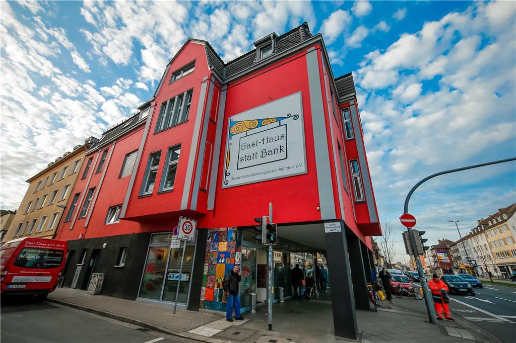 Bezirks-Förderung für Obdachlosen-Hilfe: Überraschende Wende Das Gast-Haus in Dortmund von außen