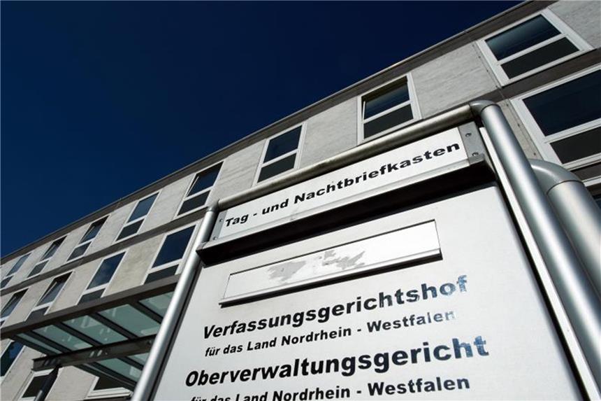 OVG bestätigt Verbot von Sammelbox für Arznei-Rezepte Das Gebäude des nordrhein-westfälischen Oberverwaltungsgerichts und Verfassungsgerichtshofes in Münster. Foto: Bernd Thissen/Archiv
