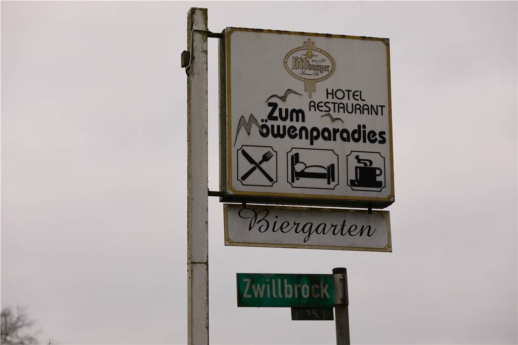 Für fast eine halbe Million Euro: Ehemalige Vredener Gaststätte wird zwangsversteigert Das Gebäude, in dem zuletzt die Gaststätte "Zum Möwenparadies" zu finden war, wird bald zwangsversteigert.
