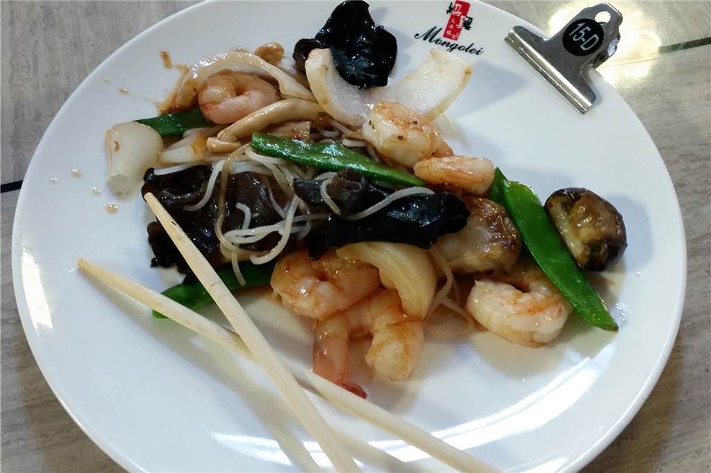 Im Ahauser Asia-Restaurant „Mongolei“ hat der Gast die Qual der Wahl Das Gericht vom Teppanyaki-Grill