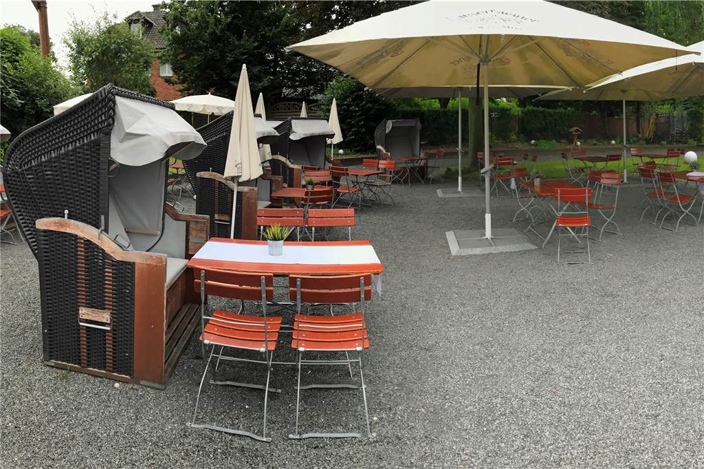 Werner Hotelier: „Wenn das so bleibt, gibt es bald das große Gastro-Sterben“ Das Geschäft im Biergarten läuft noch lange nicht so wie vor der Corona-Zeit.