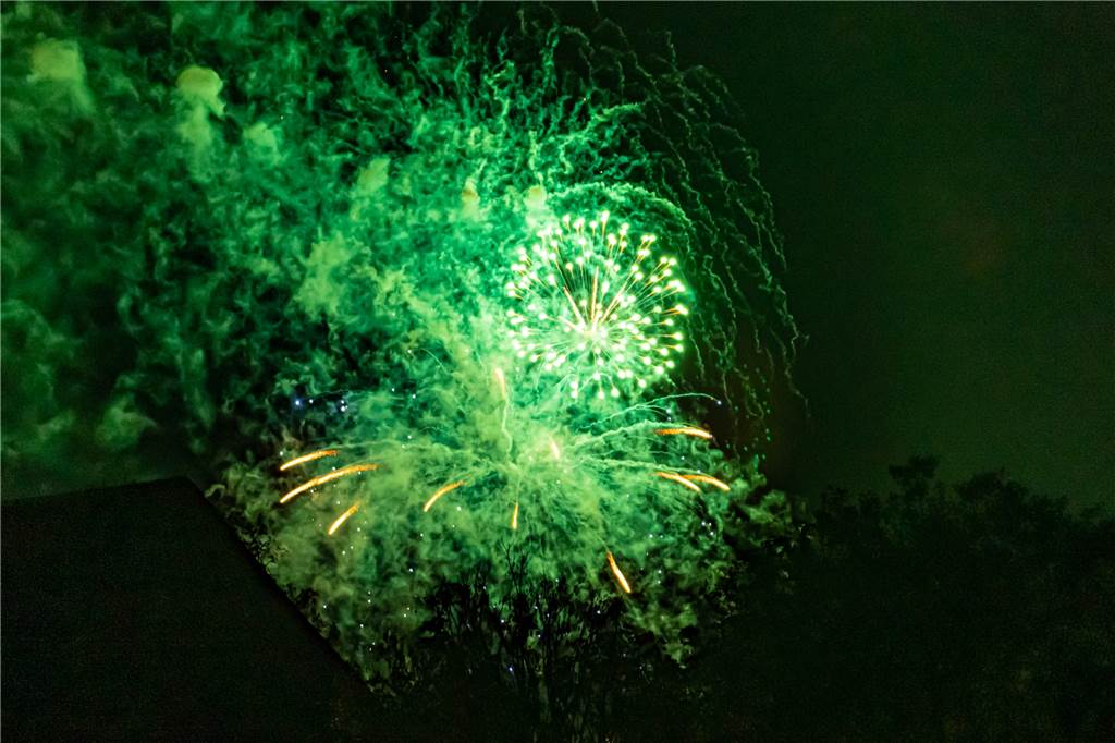 Das große Brilliant-Feuerwerk am Montag auf Sim-Jü.