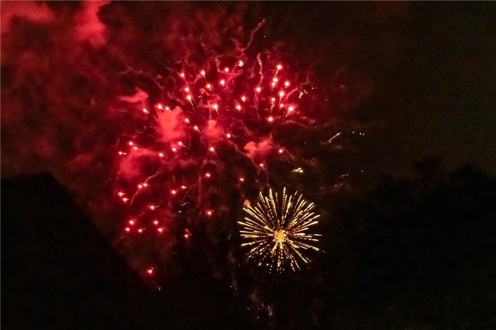 Das große Brilliant-Feuerwerk am Montag auf Sim-Jü.