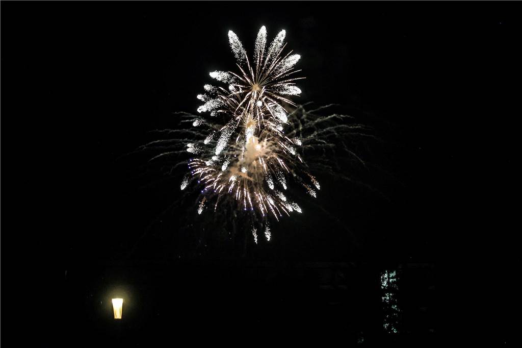 Das große Feuerwerk war auch in diesem Jahr wieder das Highlight des Lichterfests im Westfalenpark.