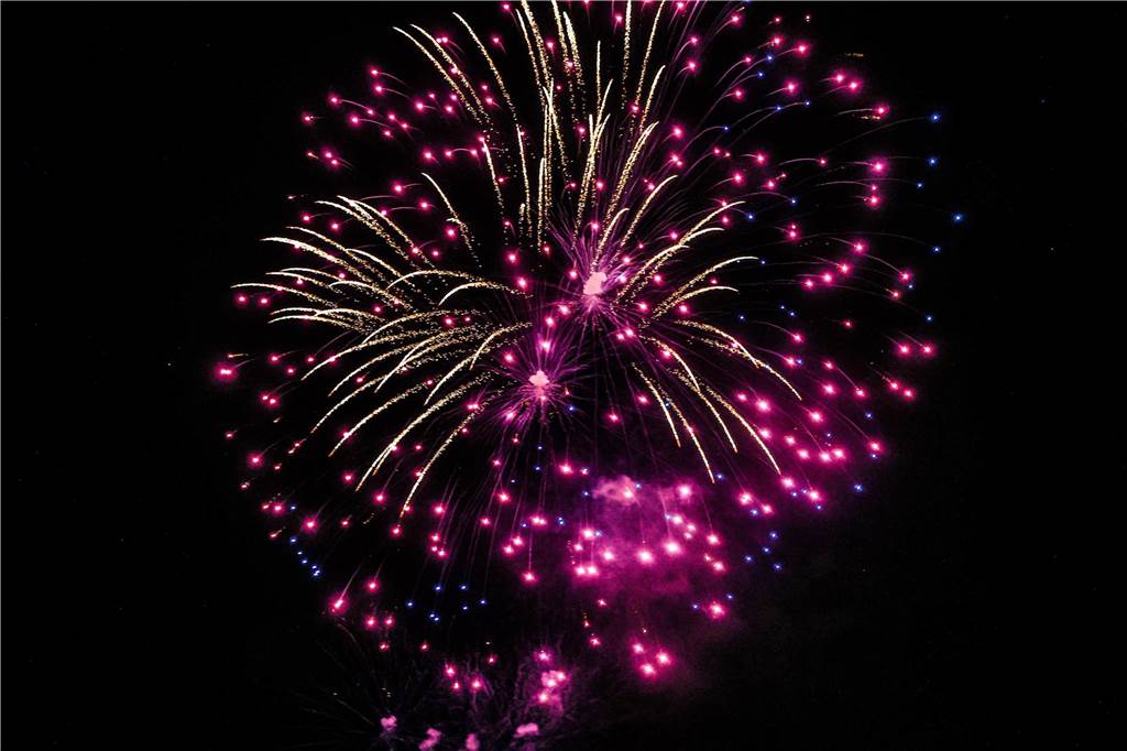 Das große Feuerwerk war auch in diesem Jahr wieder das Highlight des Lichterfests im Westfalenpark.