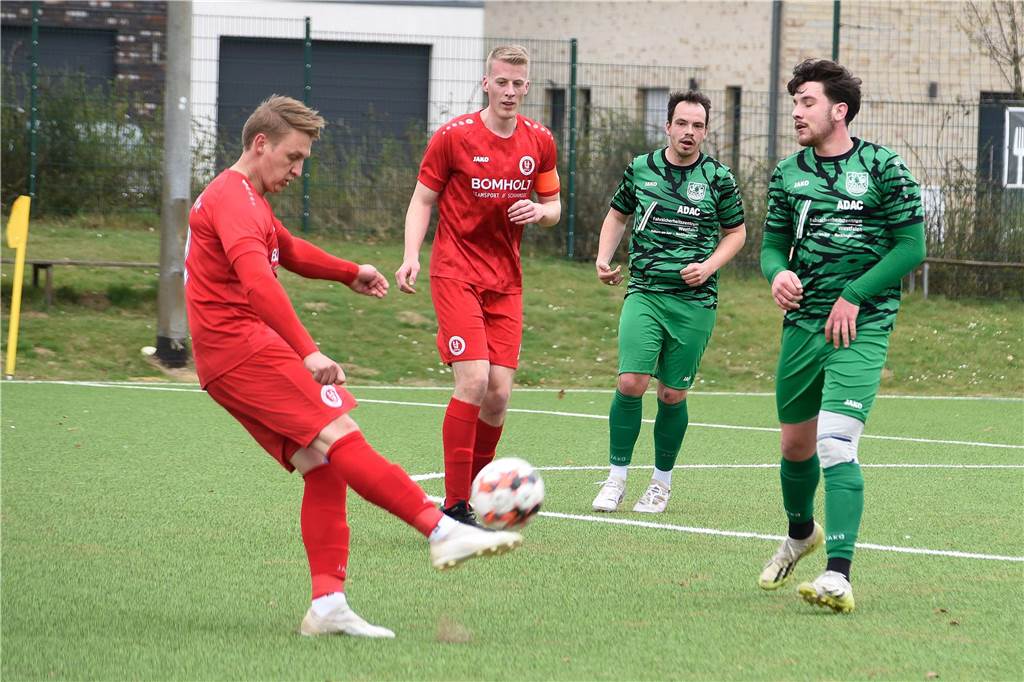 Das Heimspiel des SV Bossendorf war eine klare Sache: Der Halterner B-Ligist schlug den FC Spvgg. Oberwiese mit 5:0.