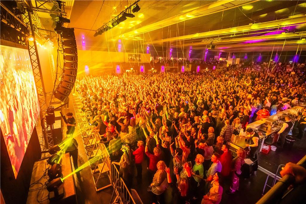 Schlagerparty des Solidarfonds NRW in der Europahalle in Castrop-Rauxel am 1.3.24