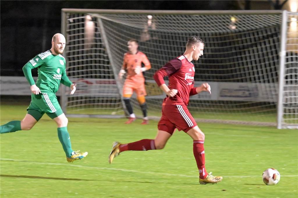 Wer wird Meister in der Kreisliga A1?: Große Umfrage Das Hinspiel in Legden gewannen Niklas Hilgemann (r.) und die Alstätter mit 2:0.