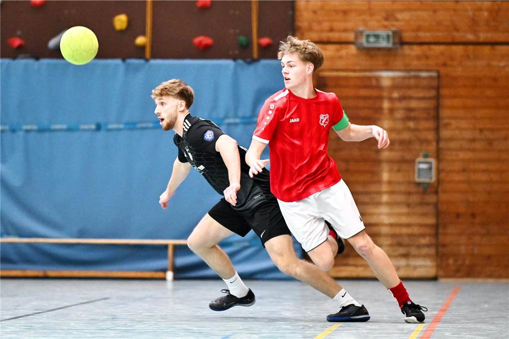Das Hobbyturnier der IGF Haltern hat das Jahr 2025 fußballerisch eröffnet. Mit dabei waren viele bekannte Gesichter aus der Stadt. Im Finale setzte sich Alemania Haltern 47 gegen Brilon Wald knapp mit 1:0 durch.