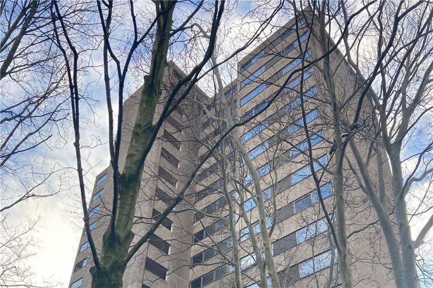 Wie eine Brackeler Firma den Abriss des Nordstadt-Horrorhauses vorbereitet Das Horrorhaus an der Kielstraße 26 wird abgerissen. Daran ist auch eine Brackeler Firma verantwortlich